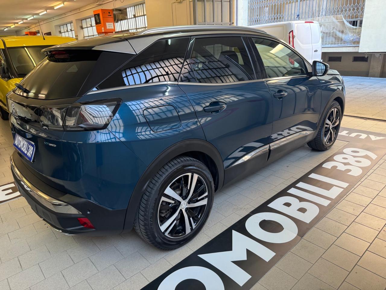 Peugeot 3008 Hybrid 225 e-EAT8 GT