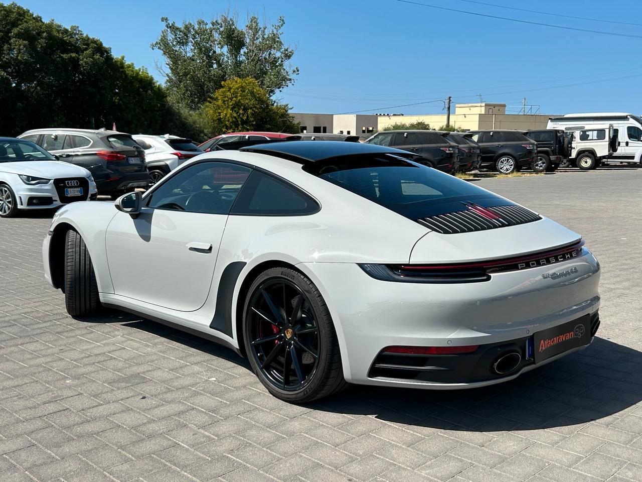 Porsche 911 992 Coupe 3.0 Carrera 4S auto