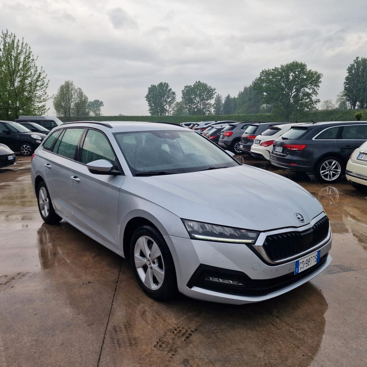 Skoda Octavia 2.0 TDI EVO SCR DSG Wagon Style impeccabile iva deducibile