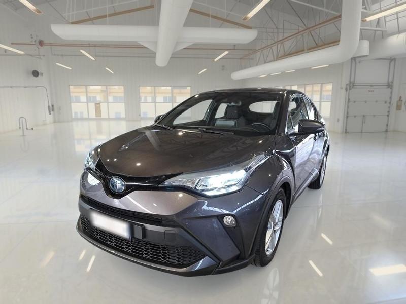 TOYOTA C-HR 1.8H 98CV E-CVT Business