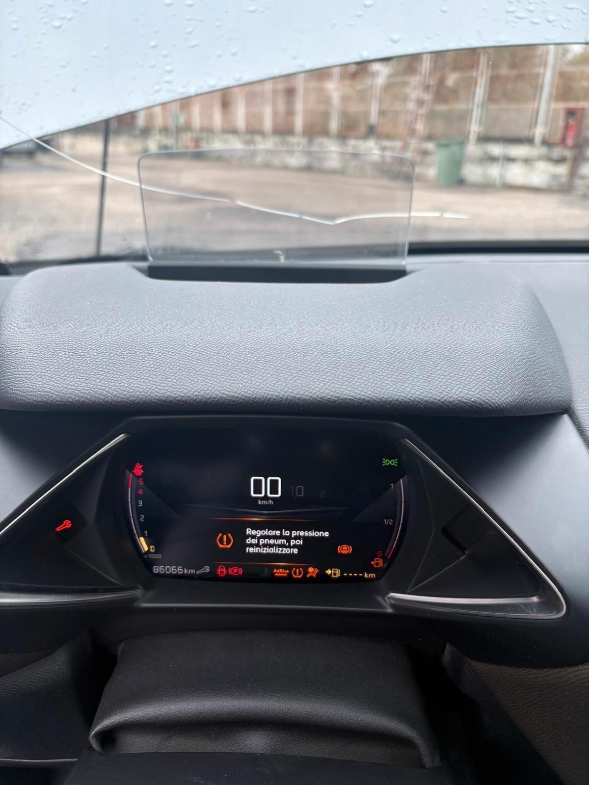 Ds DS3 3 Crossback BlueHDi 100 Performance Line SINISTRATA