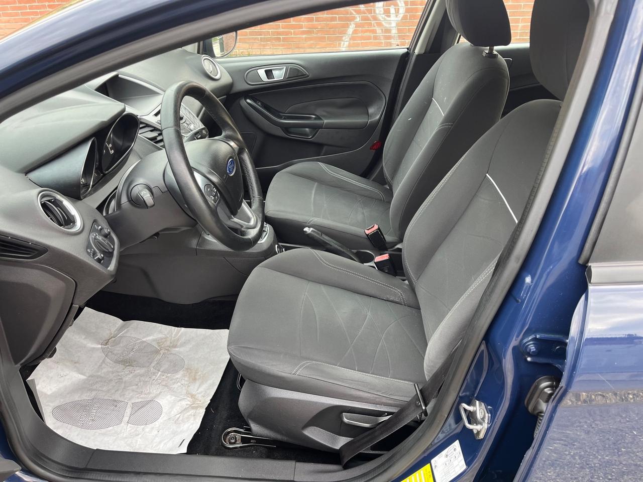 Ford Fiesta 1.4 5p. Bz.- GPL Titanium