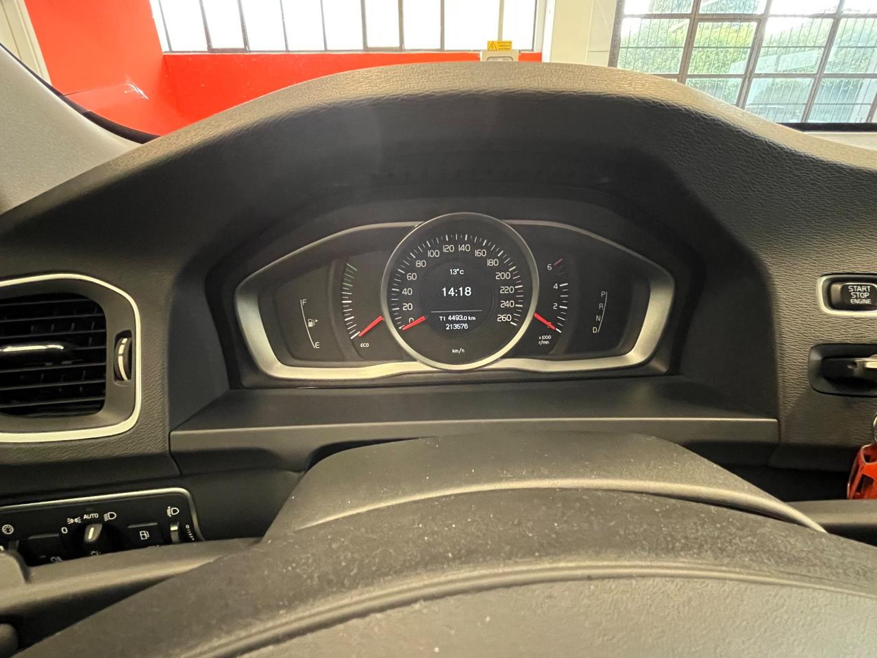 Volvo V60 D2 Geartronic Kinetic