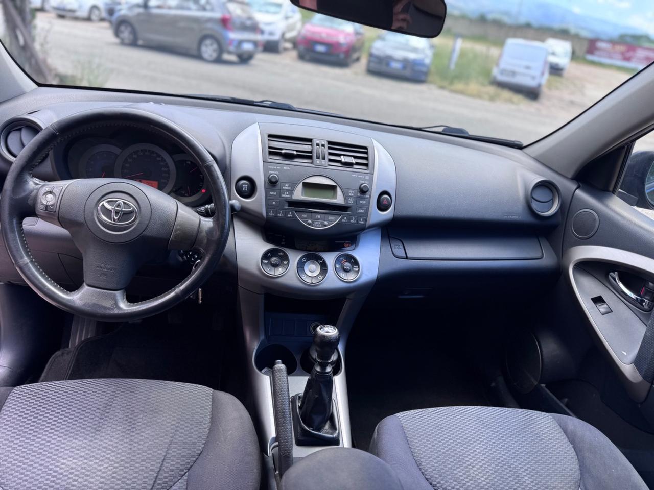 Toyota RAV 4 RAV4 2.2 D-4D 136 CV Sol
