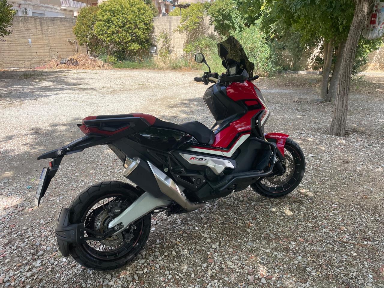 Honda X-ADV 750