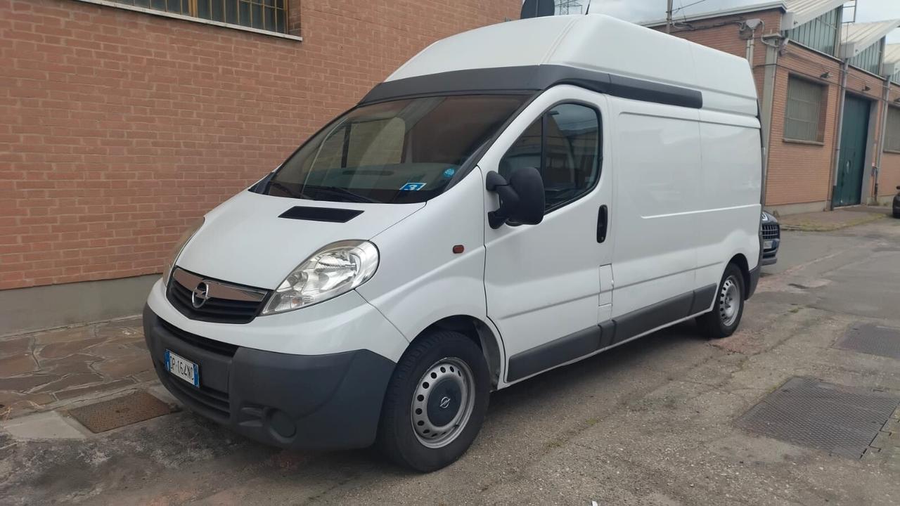 Opel Vivaro 29 2.0