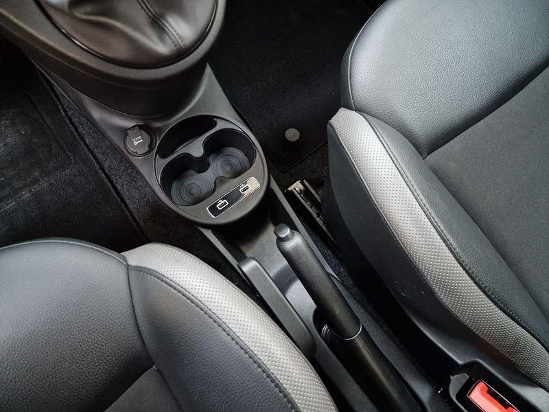 FIAT 500C 500 Cabrio 1.0 Hybrid Hey Google