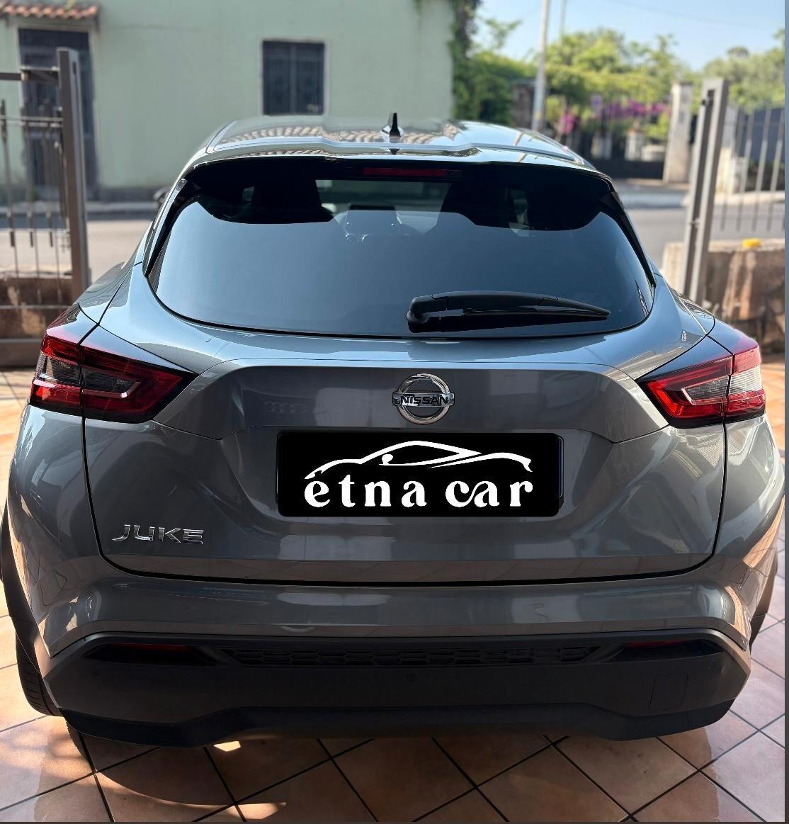 Nissan Juke 1.0 DIG-T 114 CV N-Connecta
