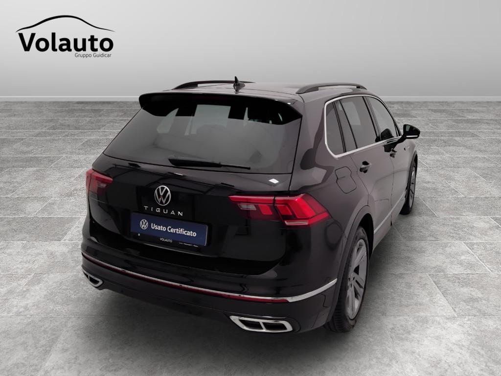 VOLKSWAGEN Tiguan II 2021 - Tiguan 1.5 tsi R-Line 150cv dsg