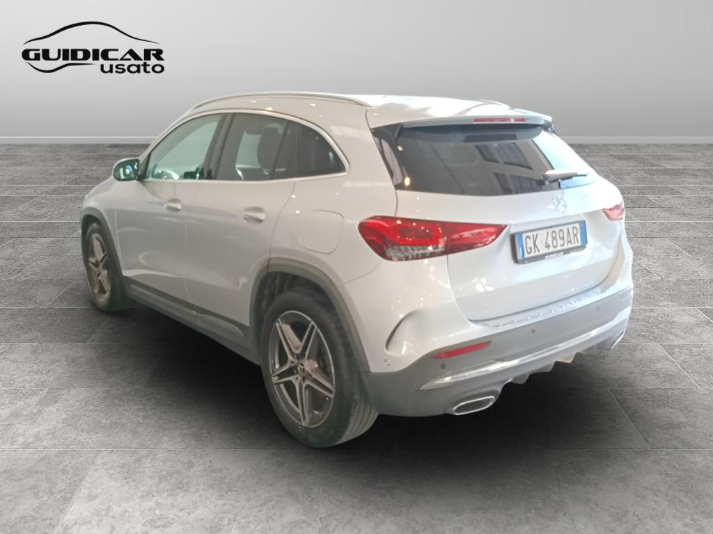 Mercedes-Benz GLA-H247 2020 - GLA 180 d Premium auto