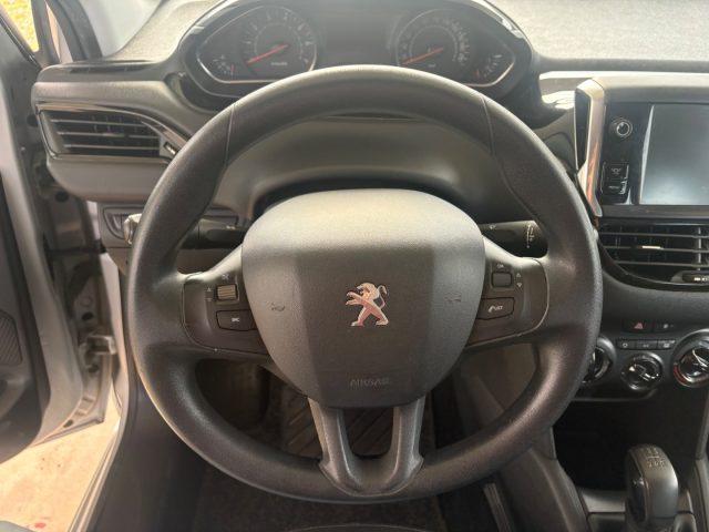 PEUGEOT 208 1.0 VTi 68 CV 5 porte OK NEOPATENTATI EURO 5B BENZ