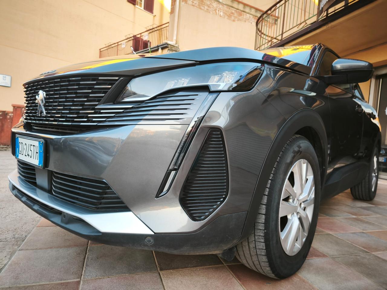 Peugeot 3008 HDi 130 CV Allure Navi Virtual Camera