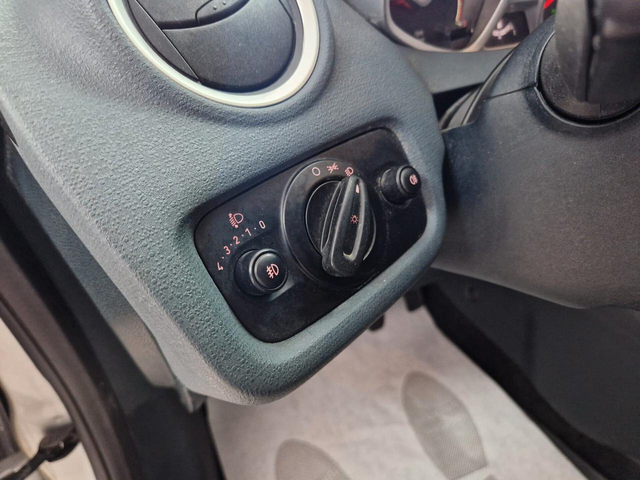 Ford Fiesta 1.2 GPL Titanium
