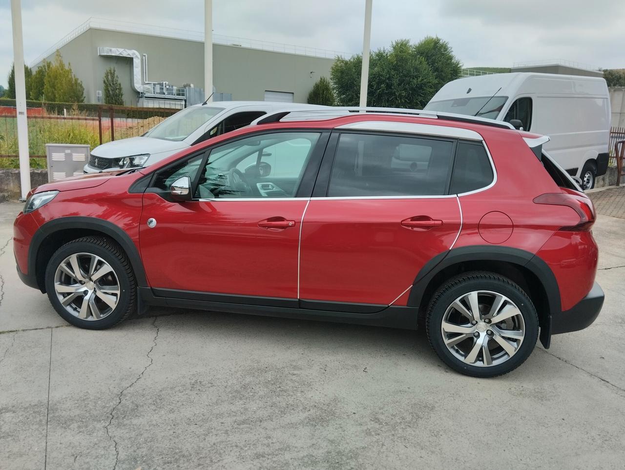 Peugeot 2008 BlueHDi 120 S&S Crossway