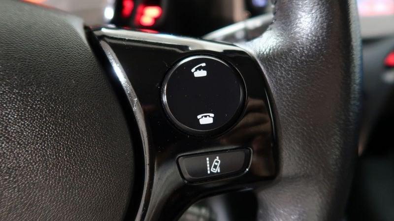 Toyota Aygo Aygo 5p 1.0 x-play 72cv