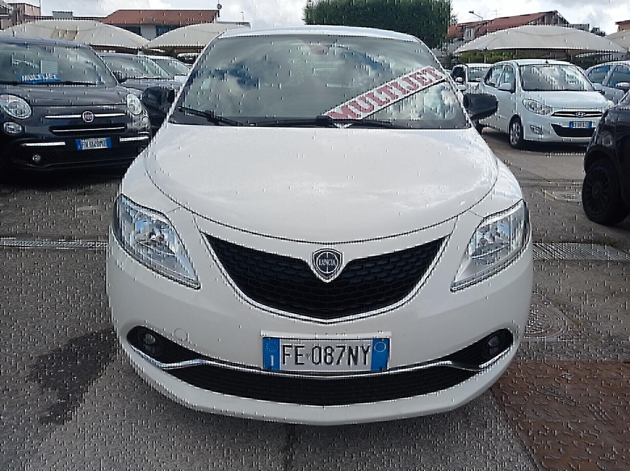 Lancia Ypsilon 1.3 MJT 95 CV 5 porte S&S Gold