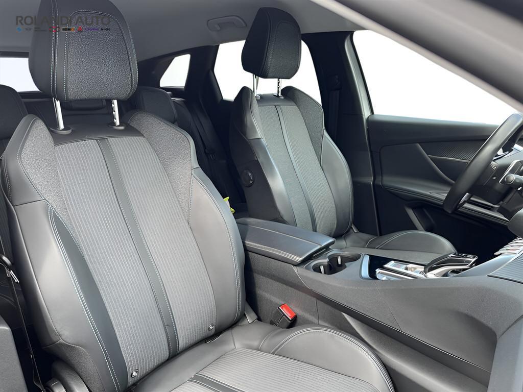 Peugeot 3008 1.5 BlueHDi Allure Pack EAT