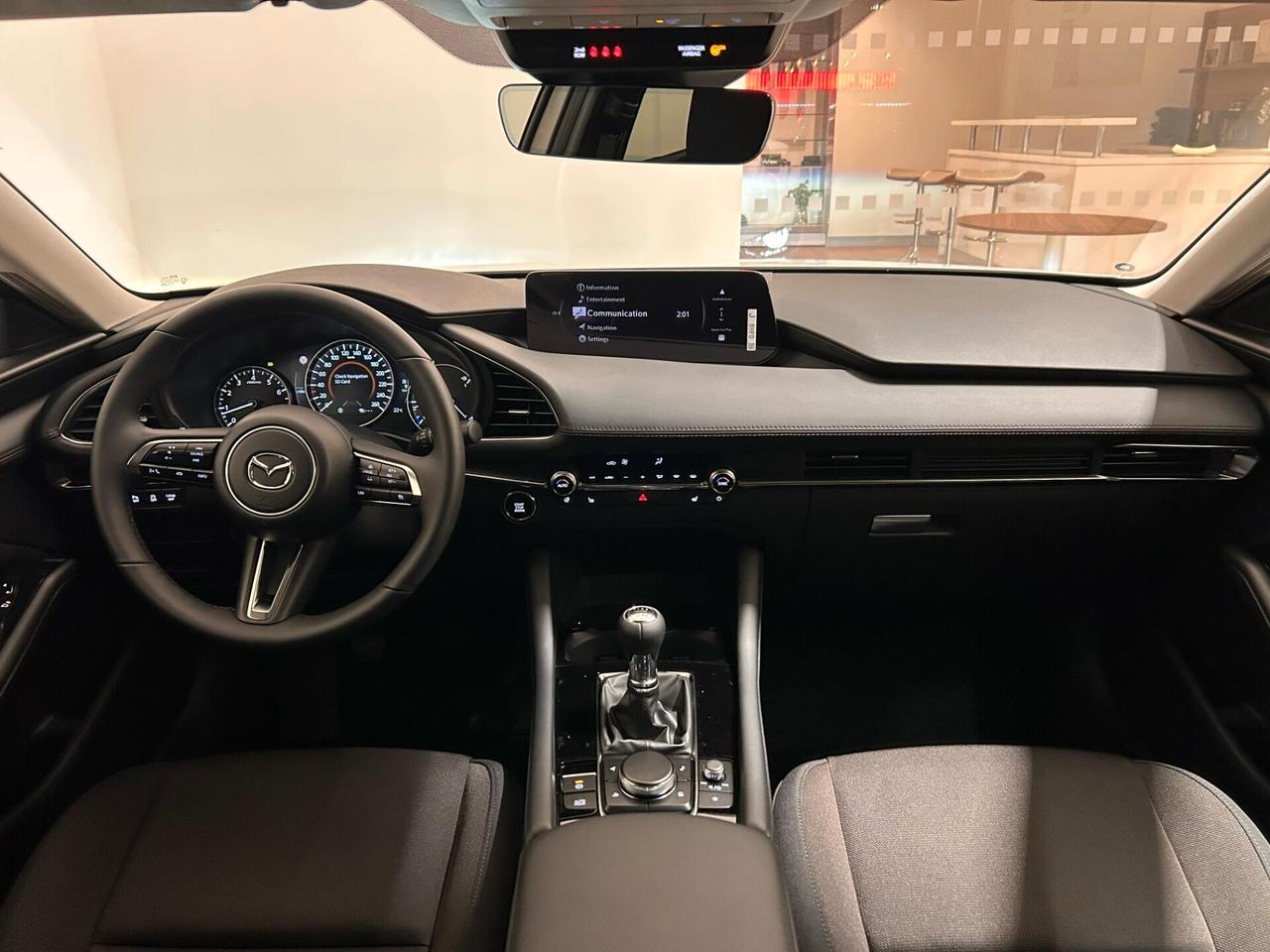 Mazda 3 2.5L eSkyactiv-G M-Hybrid 4p. Sedan Centre Line *RATE DA 299€*
