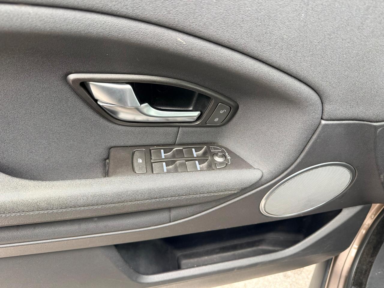 Land Rover Range Evoque 2.0 TD4 180 CV 5p. Pure