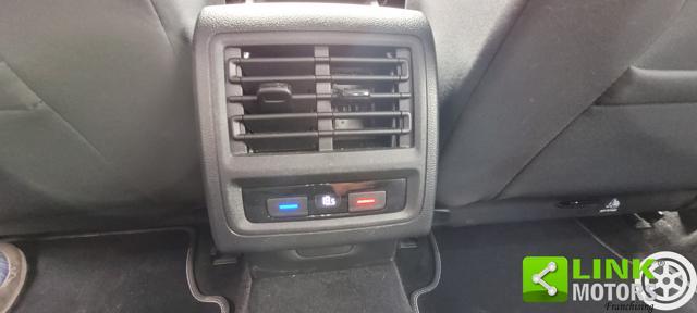VOLKSWAGEN Golf Golf 8 1.5 eTSI 150 CV DSG Style Mild Hybrid