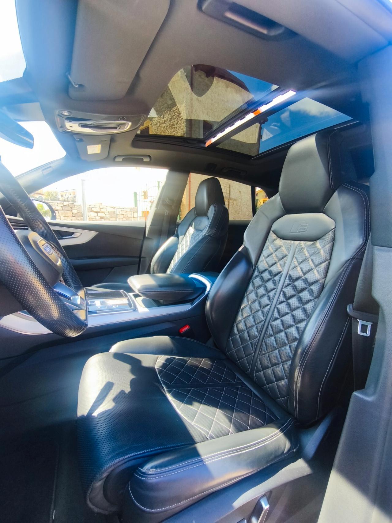 Audi Q8 50 TDI 286 CV quattro tiptronic S-line STRAFULL