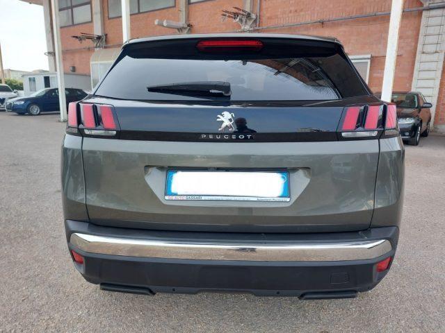 PEUGEOT 3008 PureTech Turbo 1.2 Allure