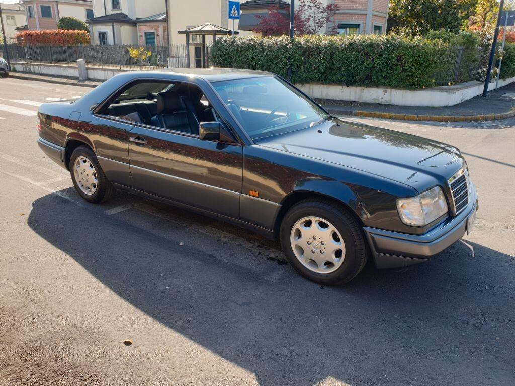Mercedes-benz E-Series C E 200 cat Coupé full.opt unica