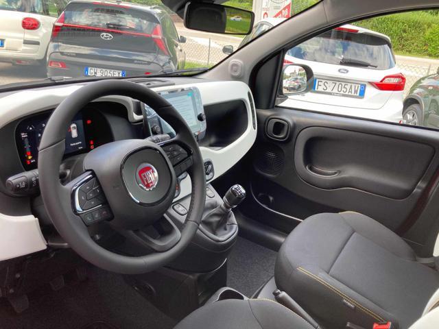 FIAT Panda 1.0 FireFly S&S Hybrid Pandina KM ZERO