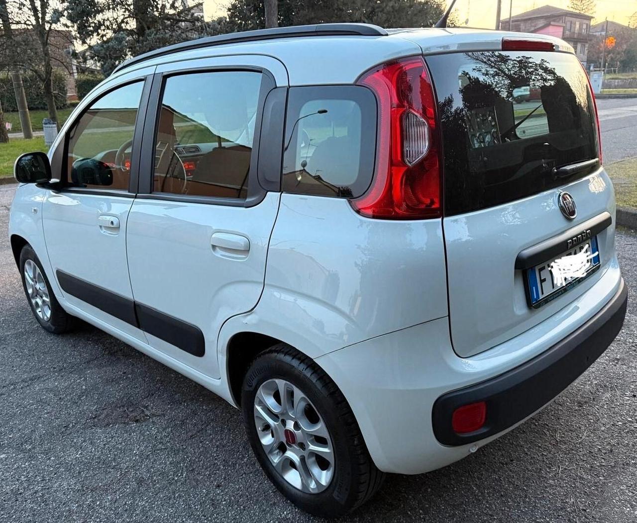 Fiat Panda 1.2 EasyPower LOUNGE x NEOPATENTATI