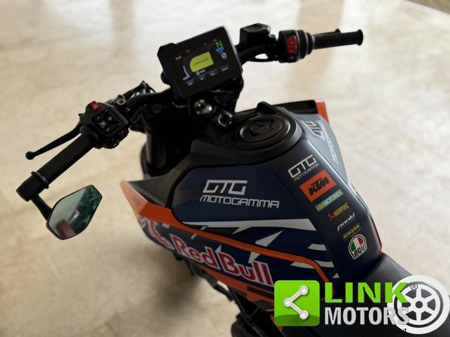 KTM 125 Duke 125