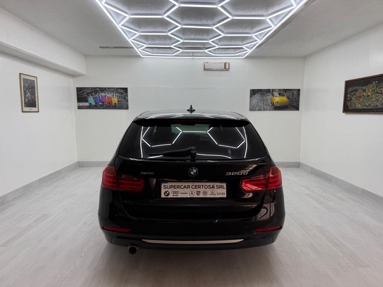 Bmw 320 320d xDrive Touring Luxury