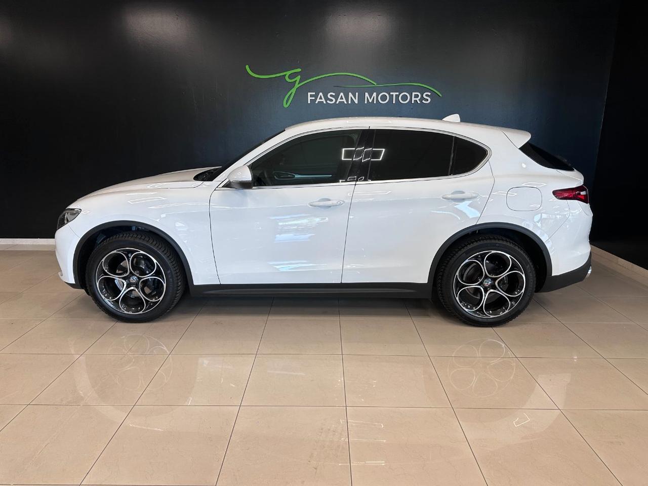 Alfa Romeo Stelvio 2.2 t Executive Q4 210cv auto my19