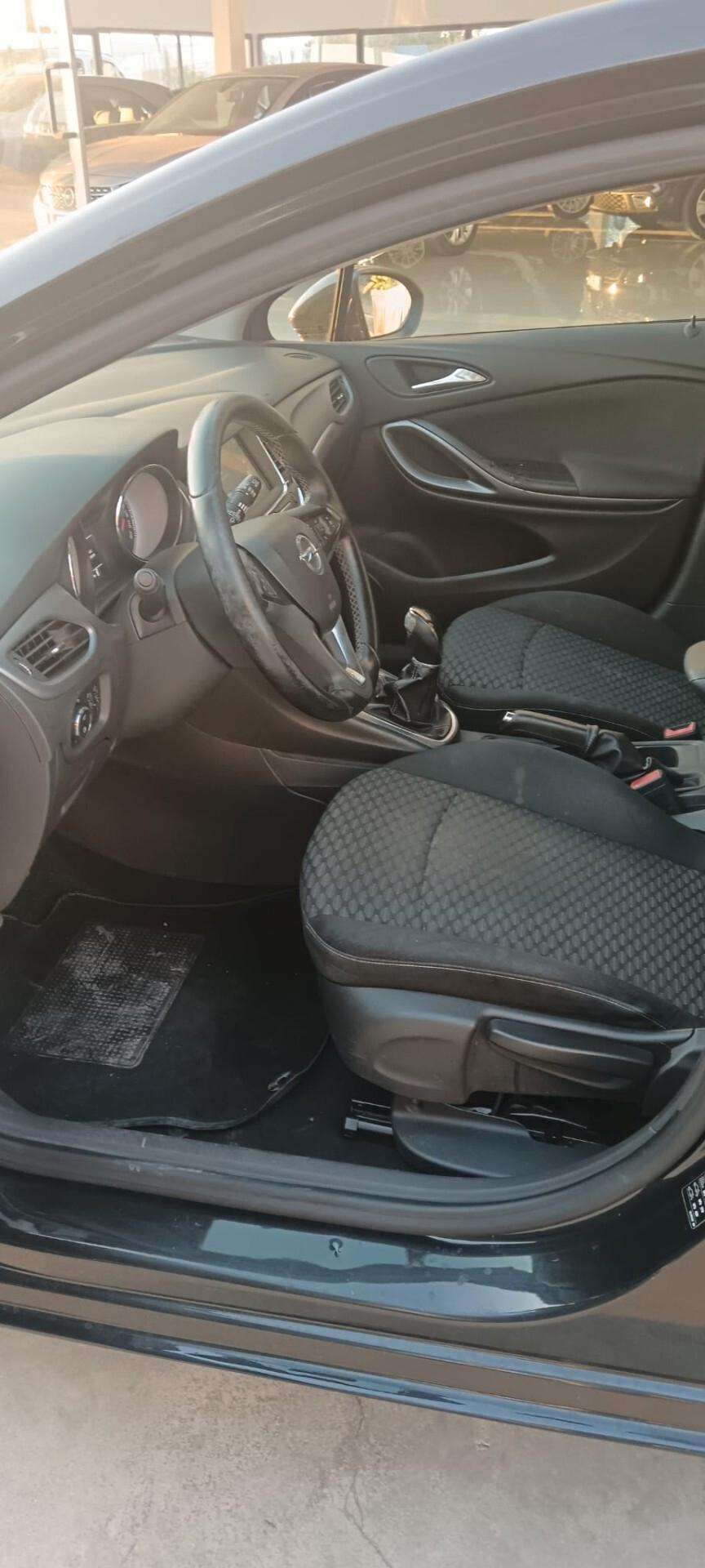 Opel Astra 1.5 Turbo Diesel 130 CV AT8 Edition