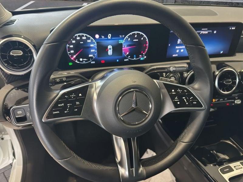 Mercedes-Benz Classe A A 180 d Automatic Progressive Advanced
