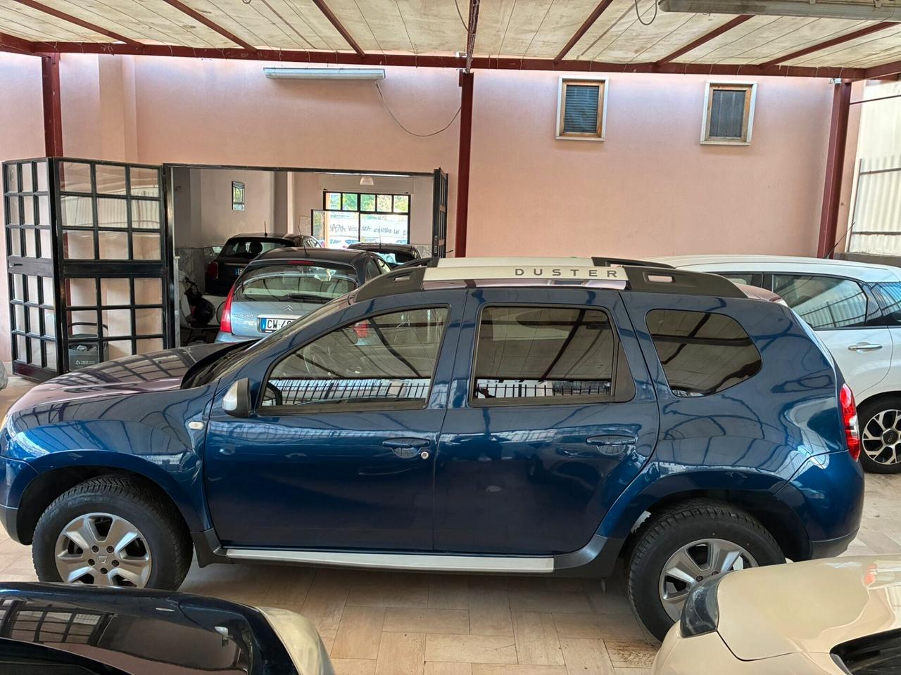 Dacia Duster 1.5 dCi 110cv navi retro perfetta-17