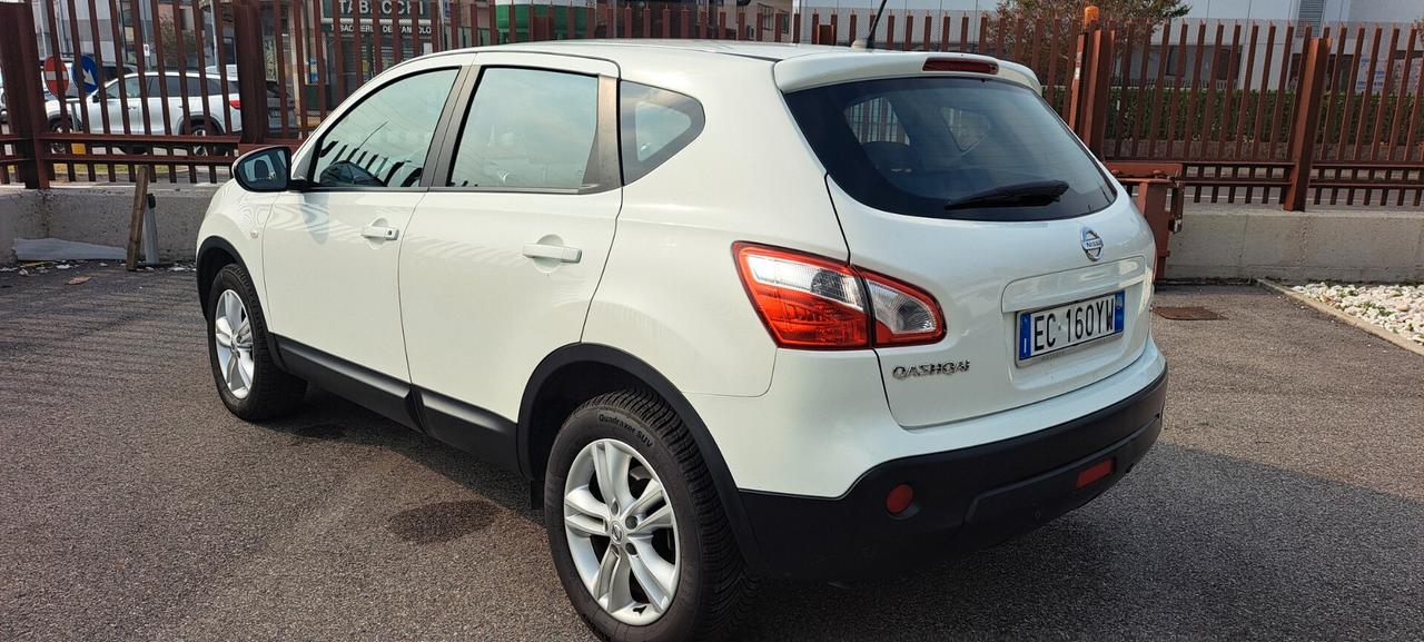 Nissan Qashqai 2.0 dCi DPF Tekna 4X4