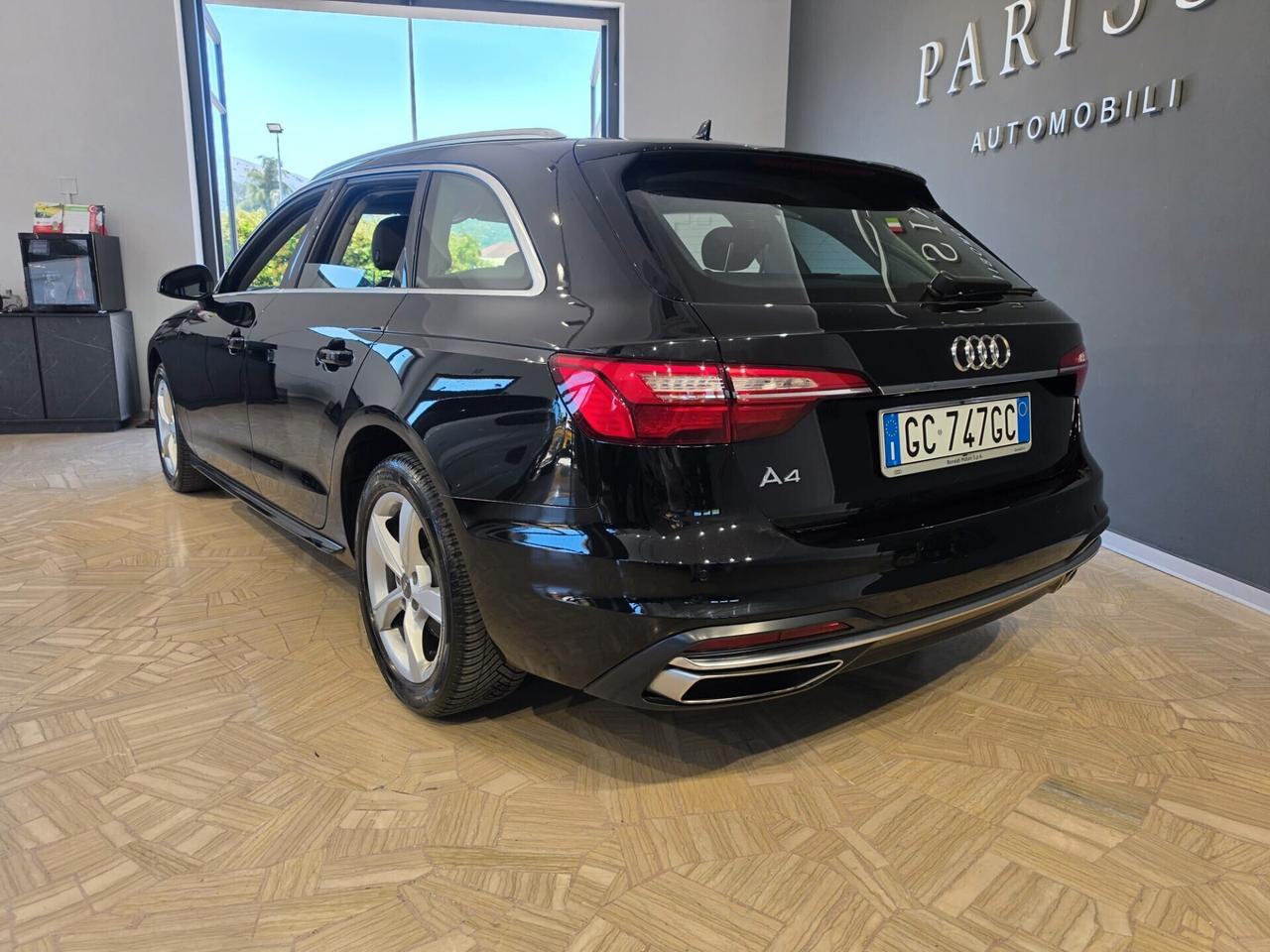A4 30 TDI/136 CV S tronic Business Advanced