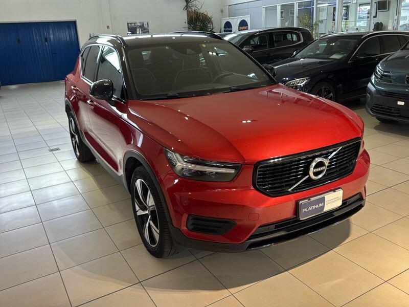 Volvo XC40 Recharge T4 Recharge Plug-in auto R-Design