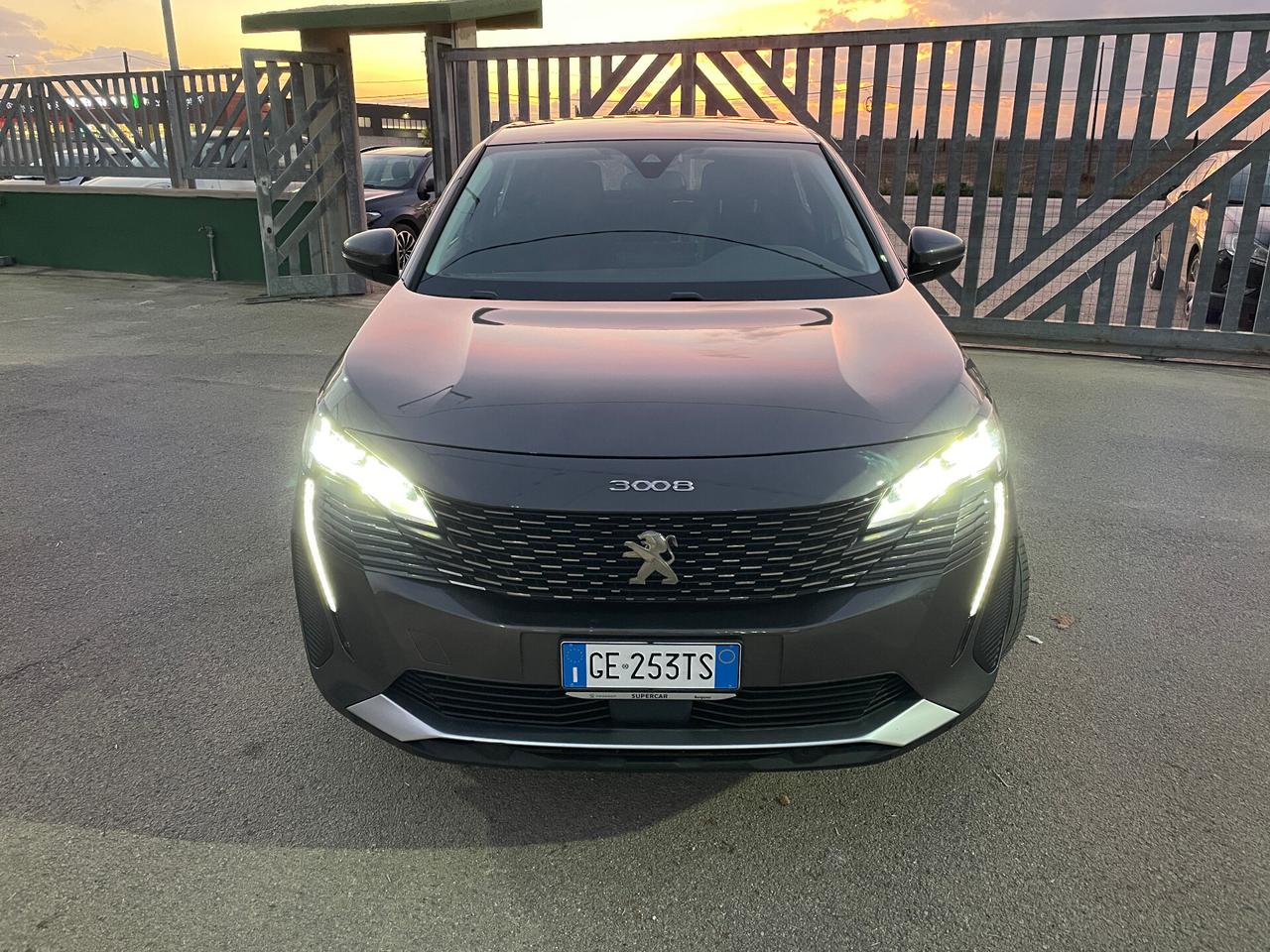 Peugeot 3008 1.5 BlueHDi 130cv EAT8 Active Business