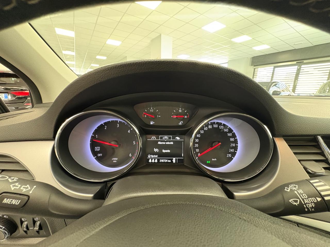 Opel Astra 1.6 CDTi 110CV E6B anno2017 neopatentati