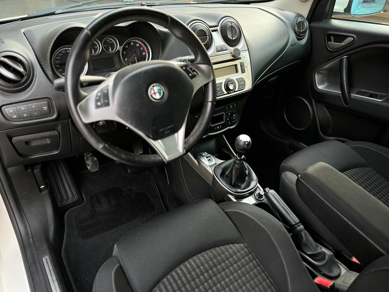 Alfa Romeo MiTo 1.4 78 CV Distinctive Sport Pack