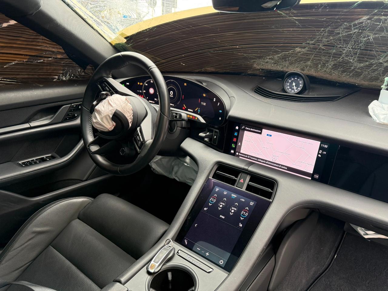 Porsche Taycan 4S Performance 489 CV ! INCIDENTATA NO START