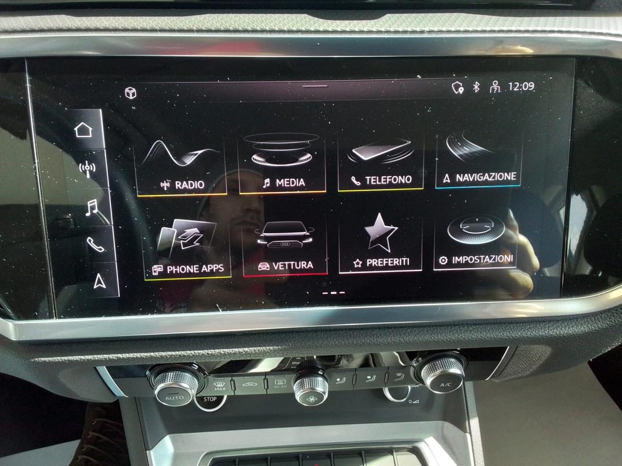 Audi Q3 45 TFSI e 150cv S-tronic Business