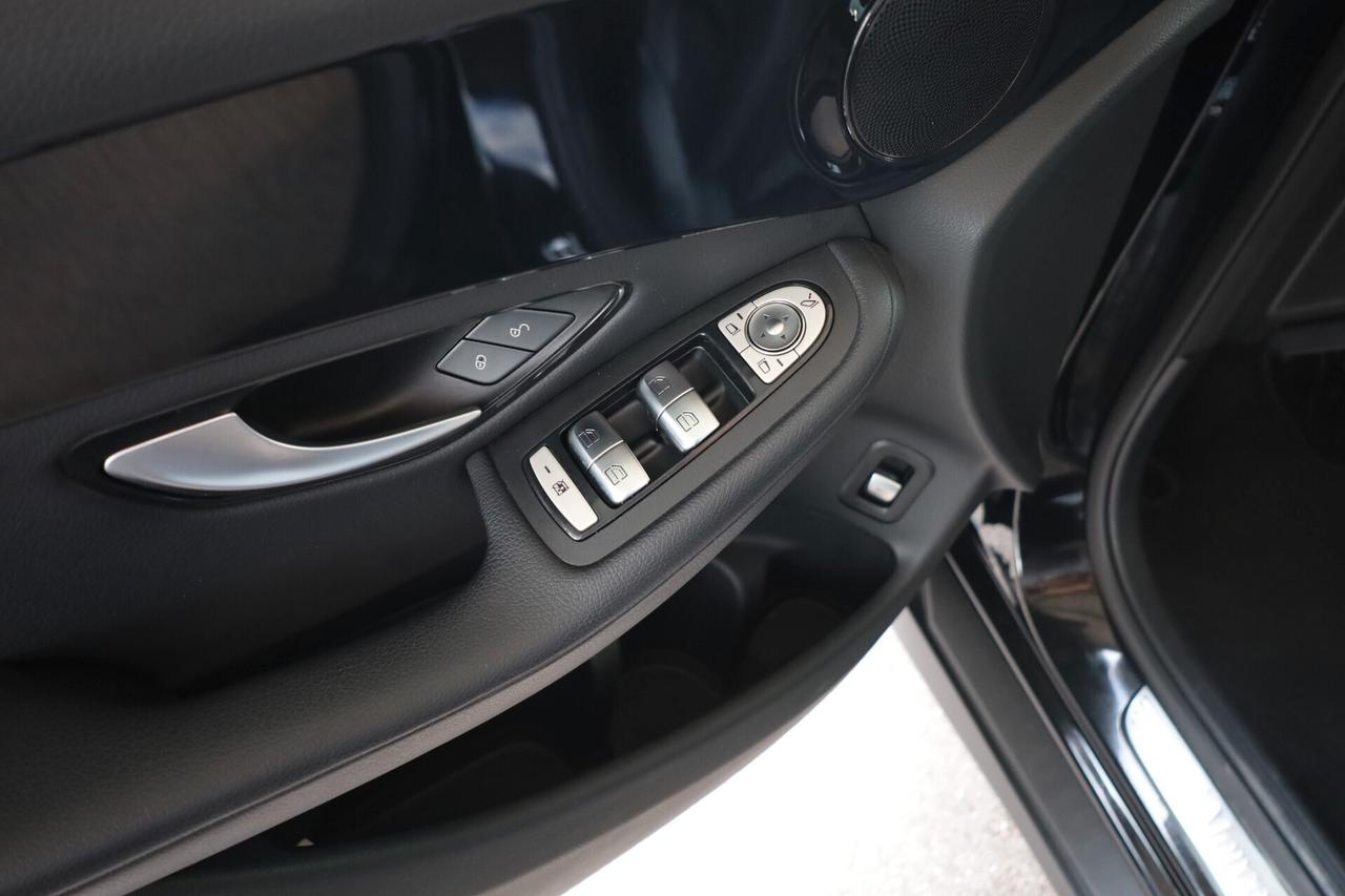 MERCEDES-BENZ GLC 300 DE 4Matic EQ-POWER BUSINESS 194CV