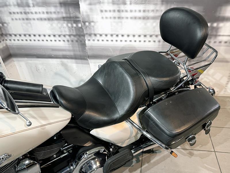 Harley Davidson Road King 1690 Classic FLHRC