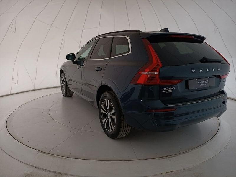 Volvo XC60 II N1 N1 2.0 B4 d Momentum Pro auto my22