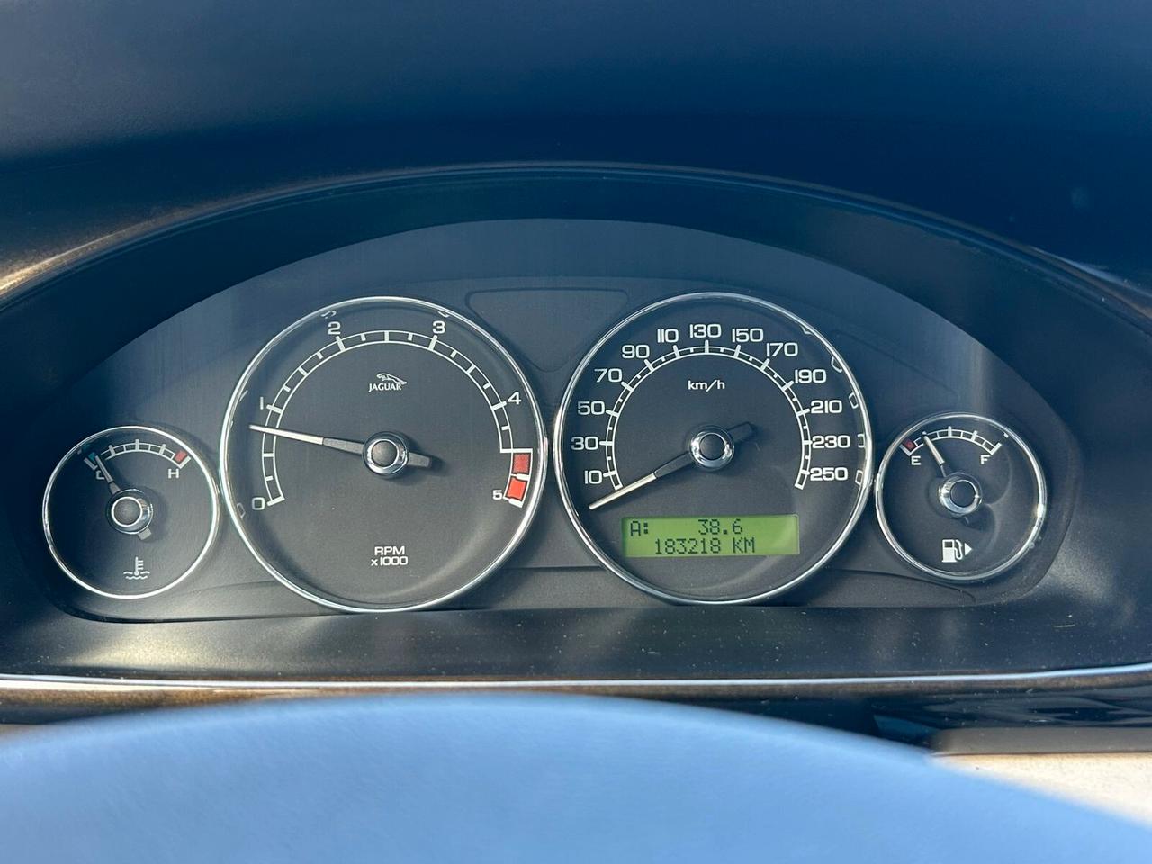 Jaguar X-Type 2.0D cat Luxury