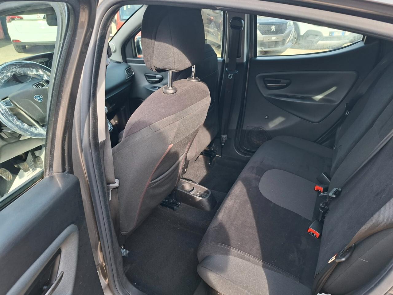 Lancia Ypsilon 1.3 MJT 16V 95 CV 5 porte S&S Gold