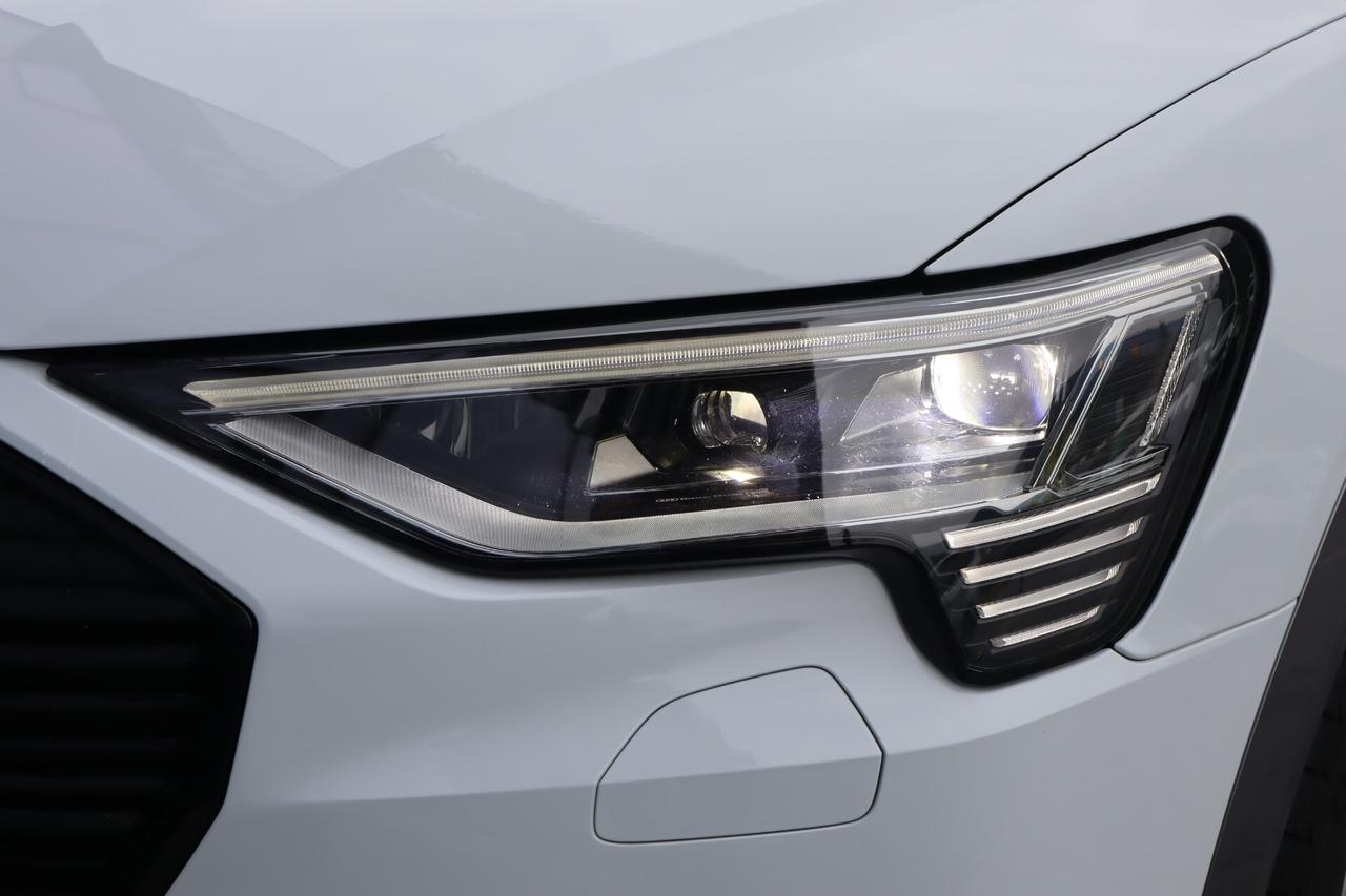 Audi e-tron 55 Quattro 408CV MATRIX HEAD-UP BANG&OLUFSEN MEMORY 360° 21"