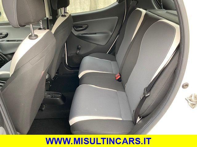 LANCIA Ypsilon 0.9 TwinAir 85 CV 5 porte Metano Ecochic Elefantin
